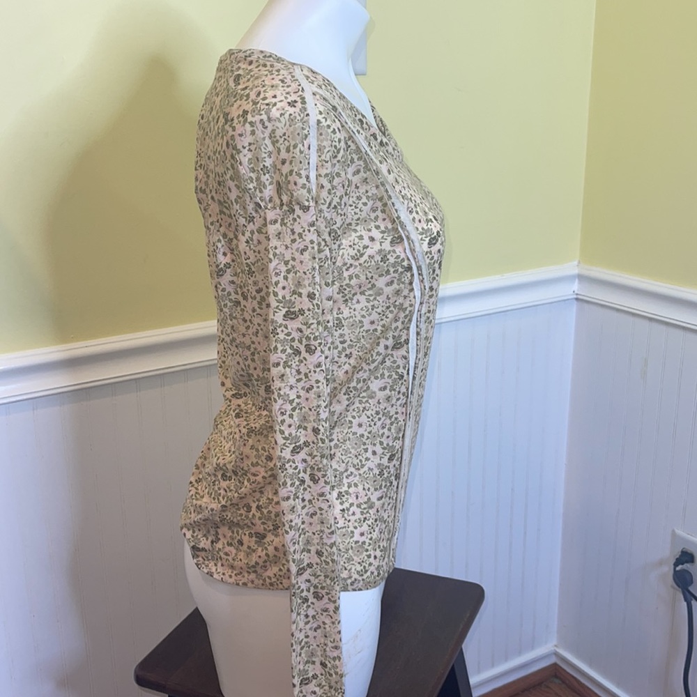 Zara Collection ladies floral long sleeve top. Size large. - Picture 4 of 8